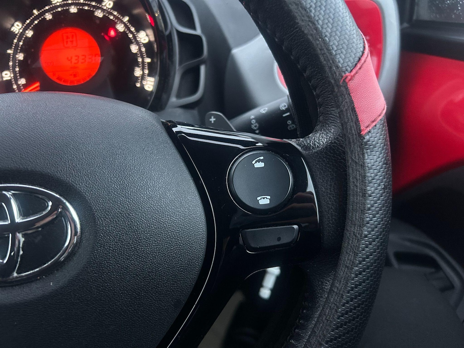 Used Toyota AYGO 2019 for sale - 76432973: Photo 17