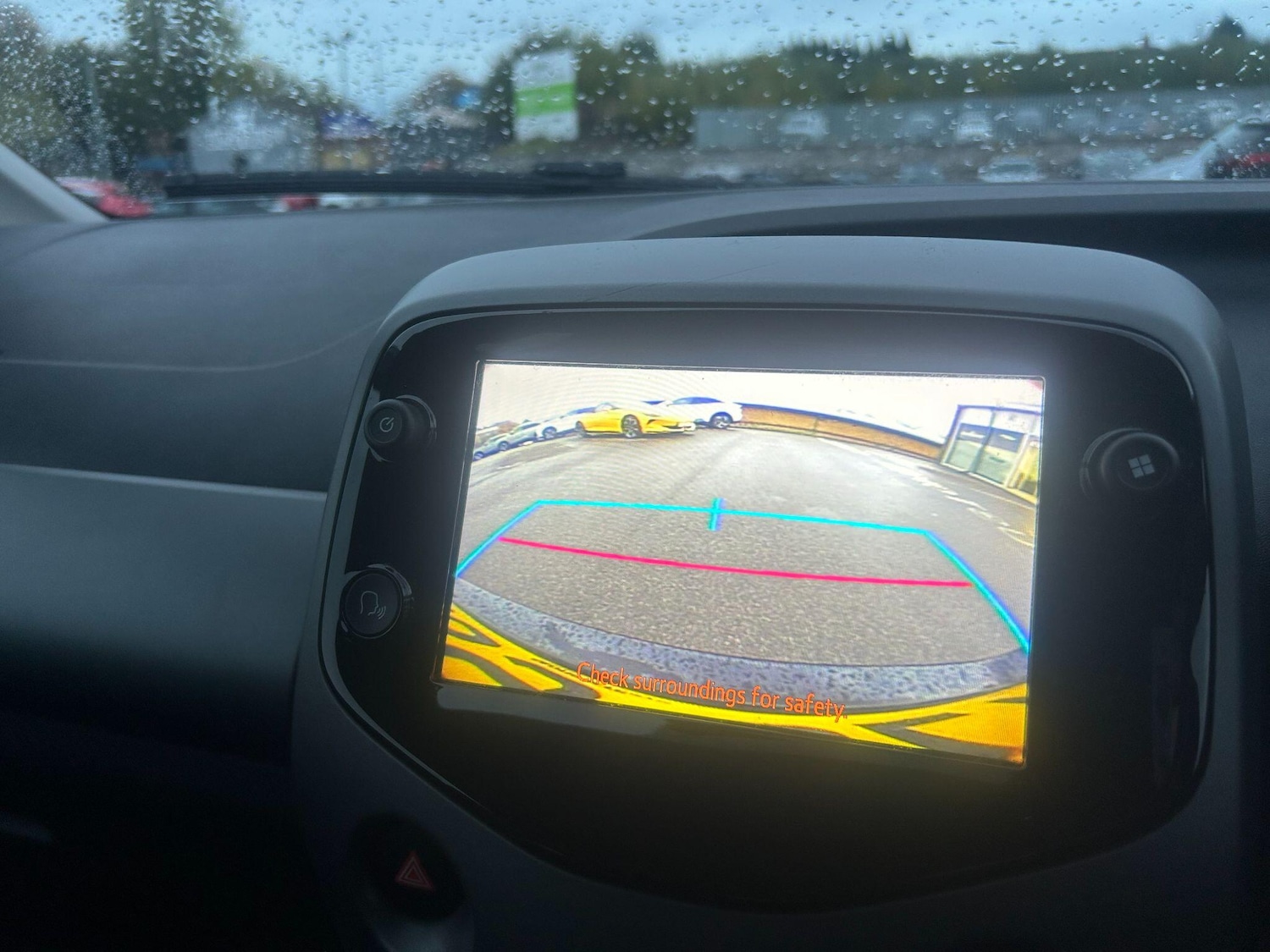 Used Toyota AYGO 2019 for sale - 76432973: Photo 24