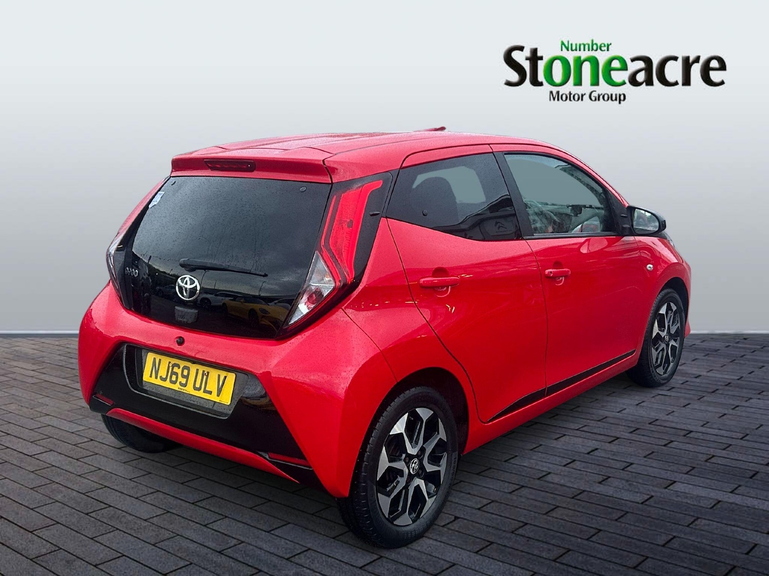 Used Toyota AYGO 2019 for sale - 76432973: Photo 6