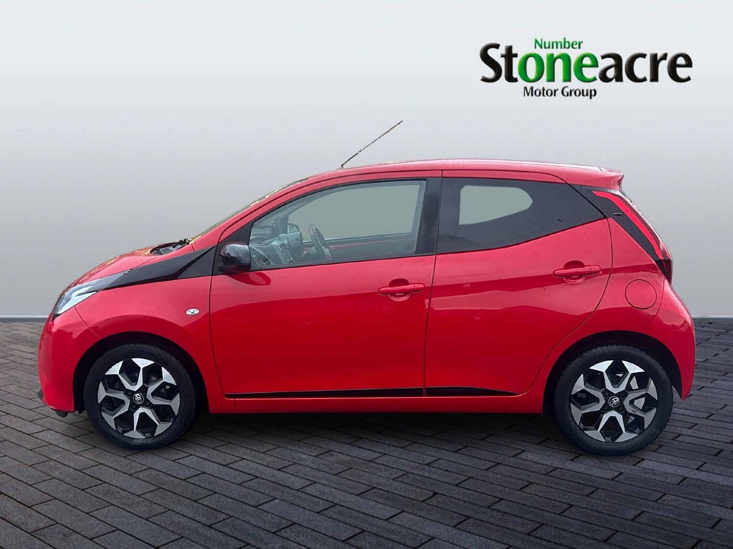 Used Toyota AYGO 2019 for sale - 76432973: Photo 7
