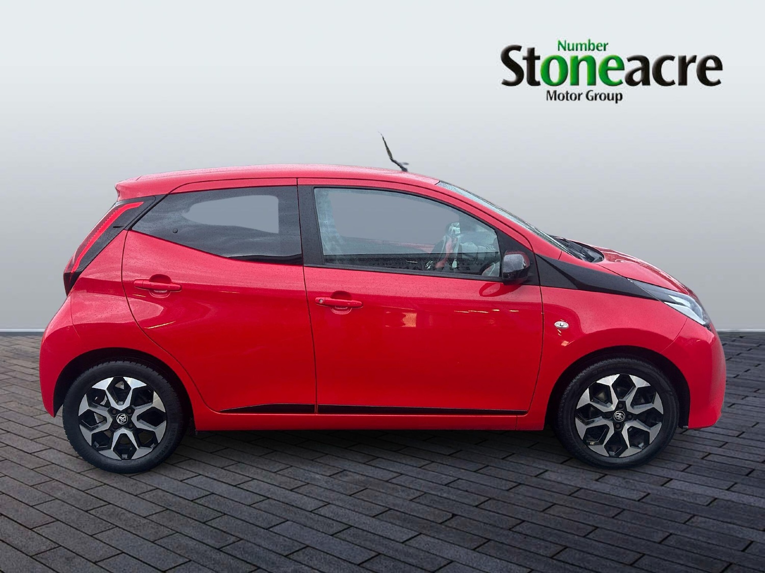 Used Toyota AYGO 2019 for sale - 76432973: Photo 8