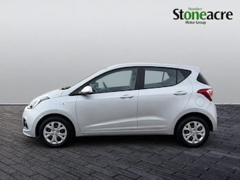 Used Hyundai i10 2015 for sale - 79646279: Photo