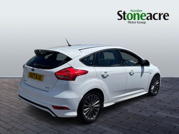Used Ford Focus 2017 for sale - 78923015: Photo