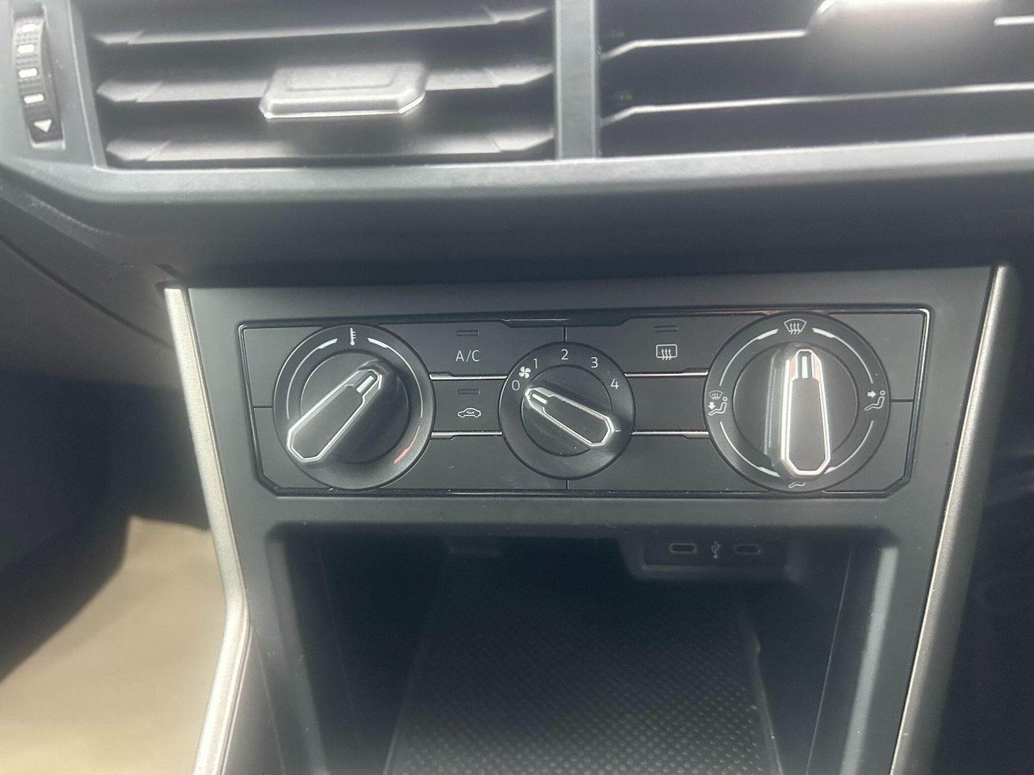 Used Volkswagen Polo 2021 for sale - 76472619: Photo 25