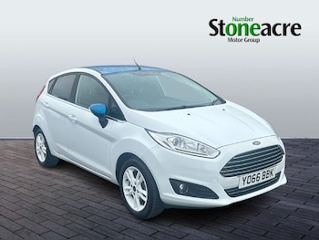 2017 (66) - 1.25 82 Zetec White 5dr