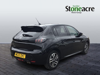 Used Peugeot 208 2023 for sale - 76137905: Photo 3