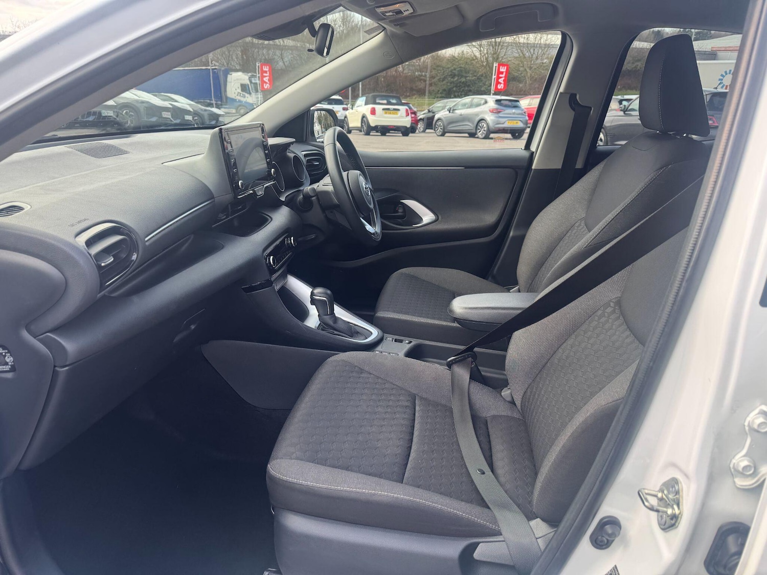 Used Toyota Yaris 2022 for sale - 77670975: Photo 19