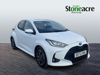 Used Toyota Yaris 2022 for sale - 77670975: Photo