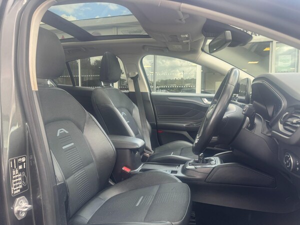 Used Ford Focus 2021 for sale - 75756463: Photo 11