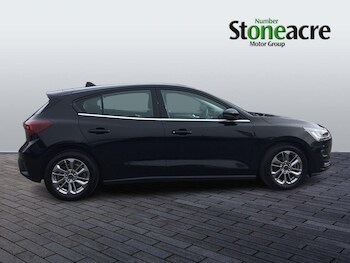 Used Ford Focus 2023 for sale - 76108769: Photo