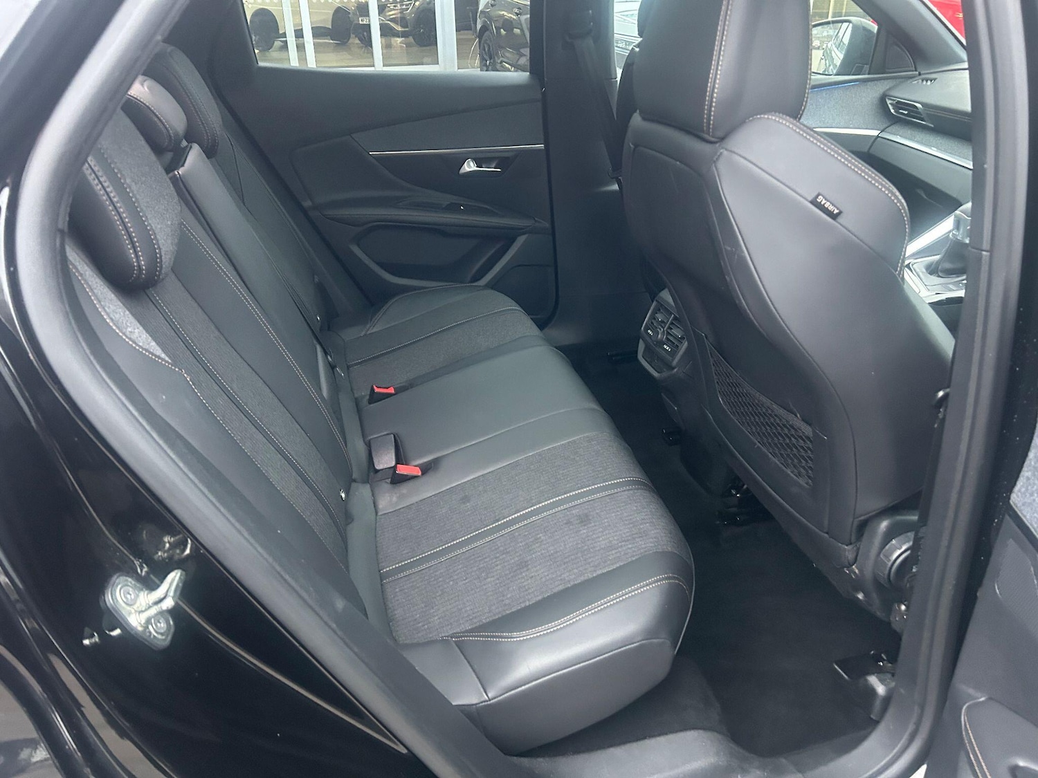 Used Peugeot 3008 2018 for sale - 77440281: Photo 12