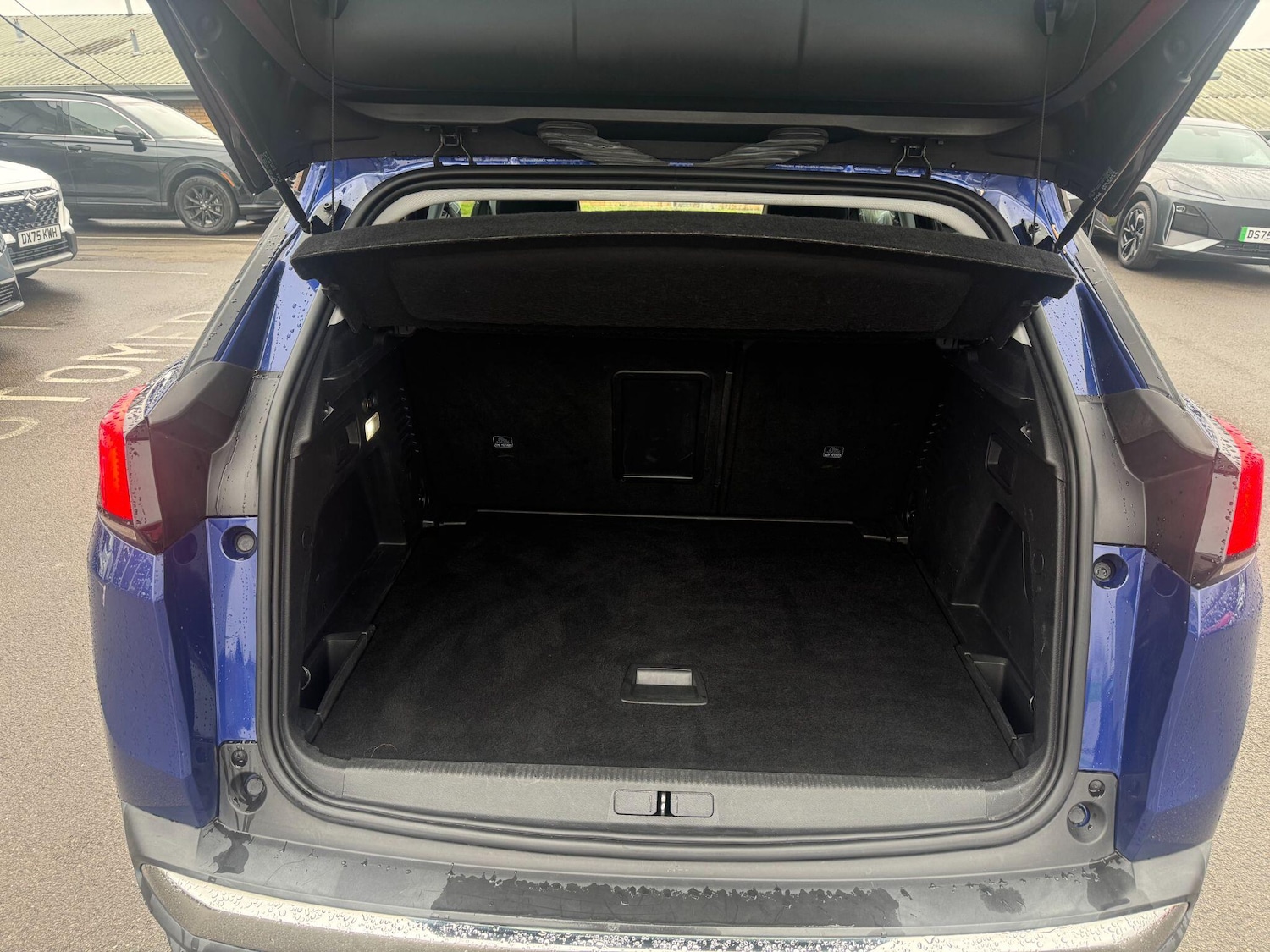 Used Peugeot 3008 2017 for sale - 77411045: Photo 10