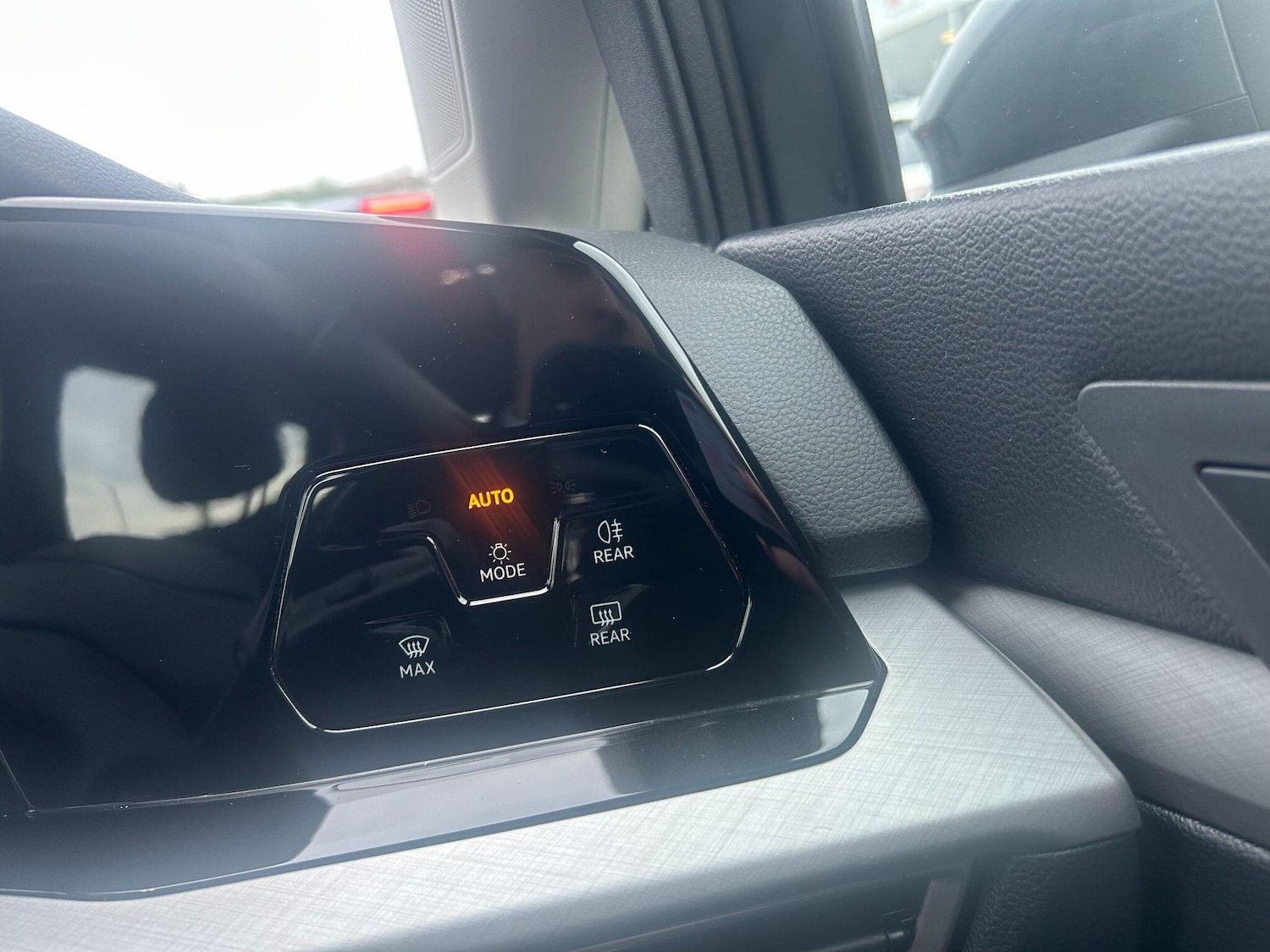 Used Volkswagen Golf 2022 for sale - 76238730: Photo 15