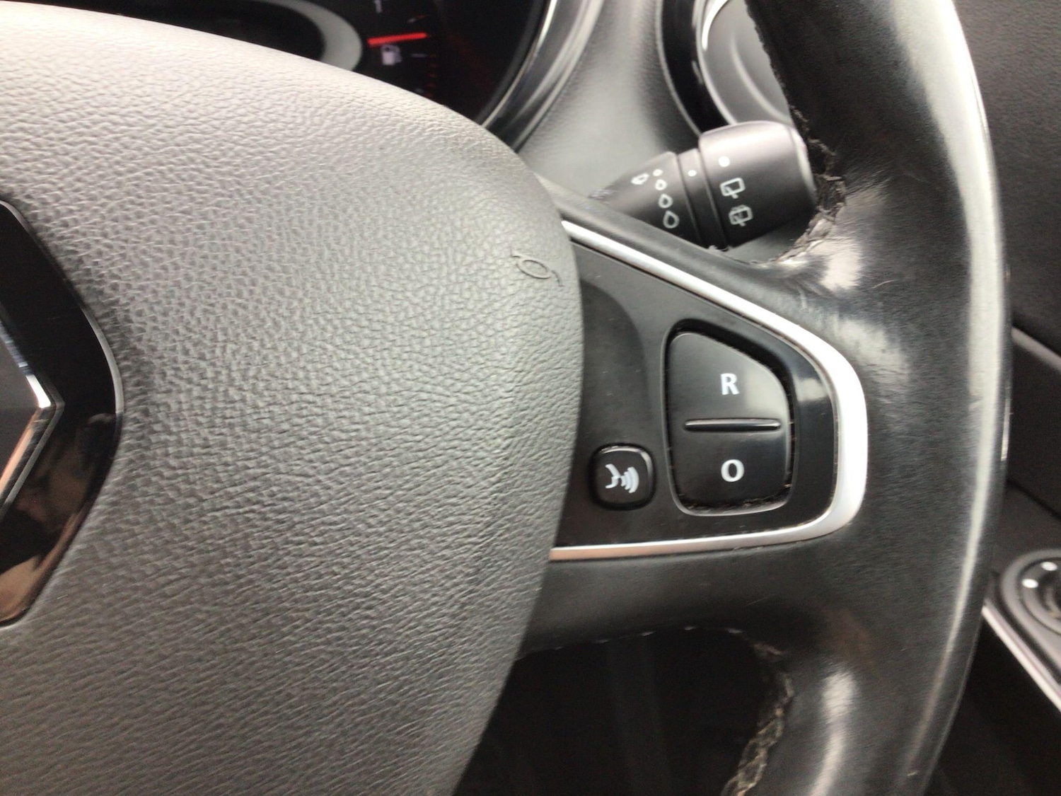 Used Renault Captur 2017 for sale - 78100130: Photo 18