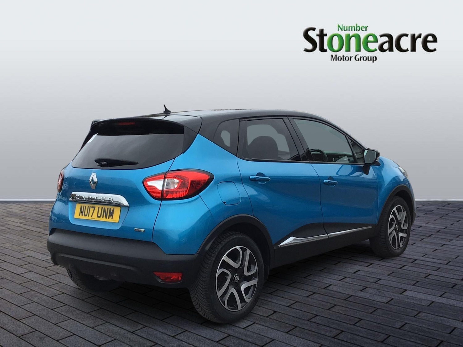 Used Renault Captur 2017 for sale - 78100130: Photo 3