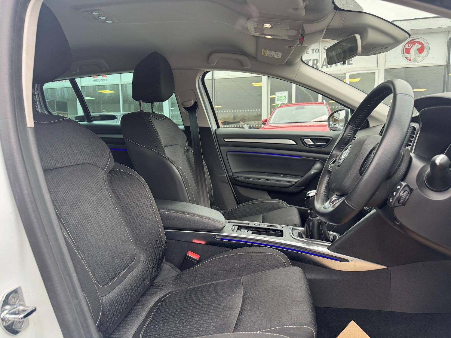 Used Renault Megane 2018 for sale - 77331309: Photo 11