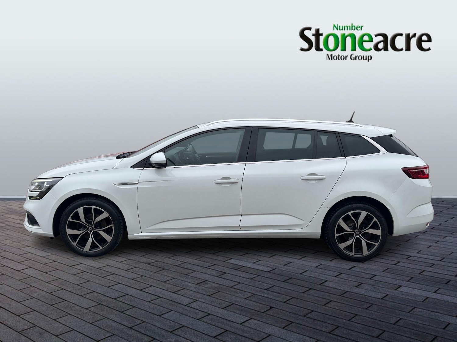 Used Renault Megane 2018 for sale - 77331309: Photo 6