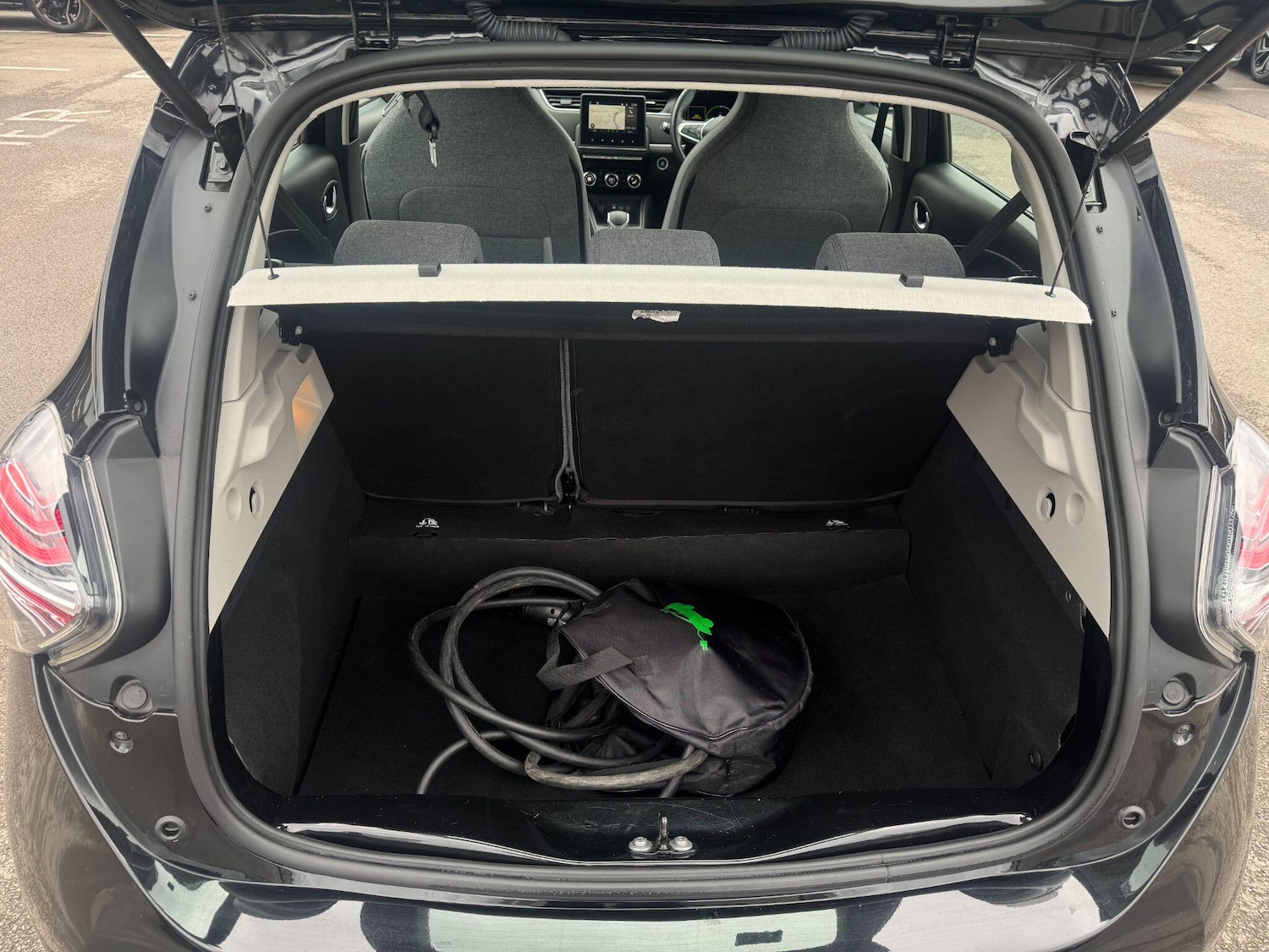 Used Renault Zoe 2020 for sale - 77710337: Photo 10