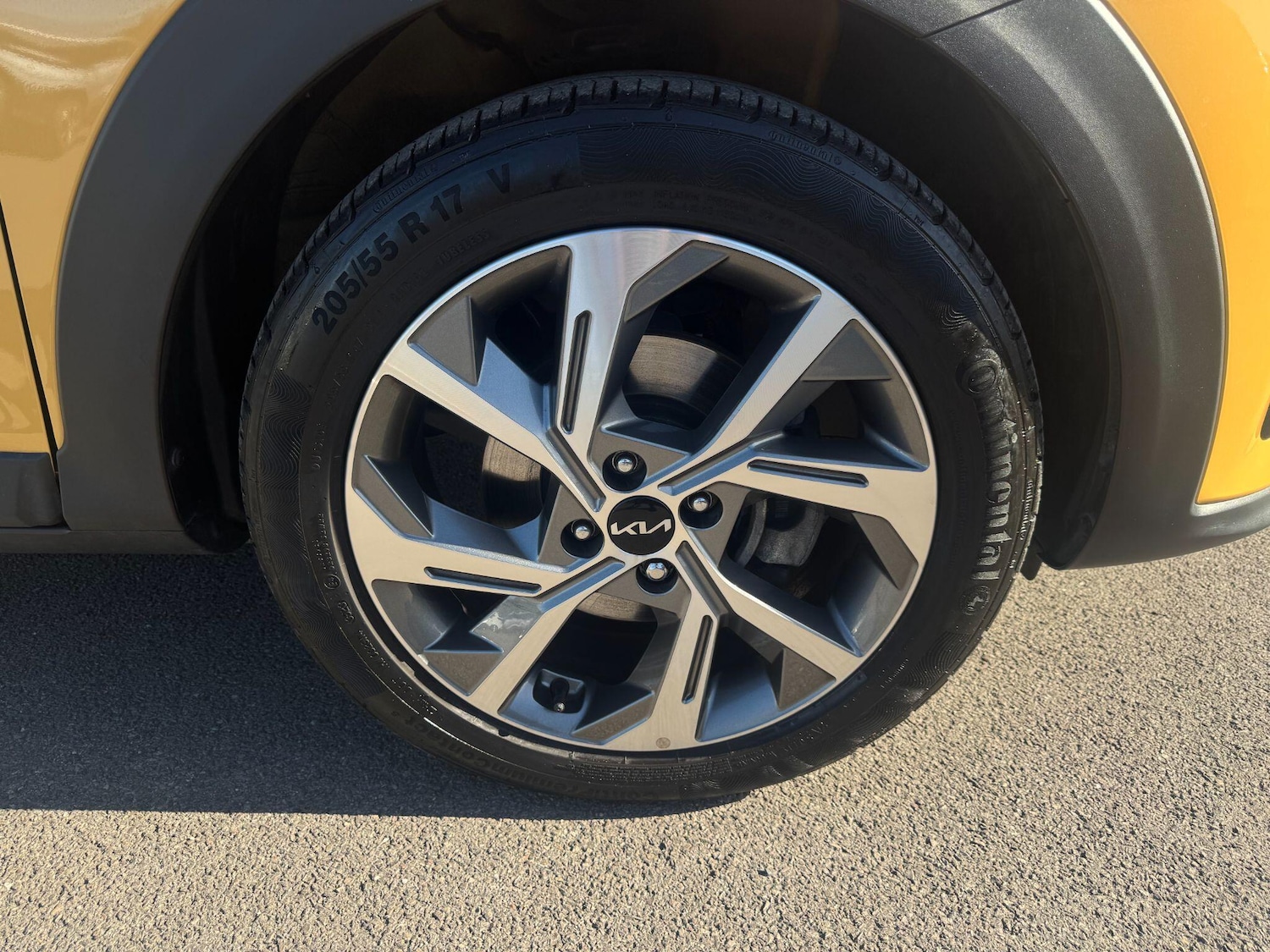 Used Kia Stonic 2024 for sale - 76189701: Photo 8