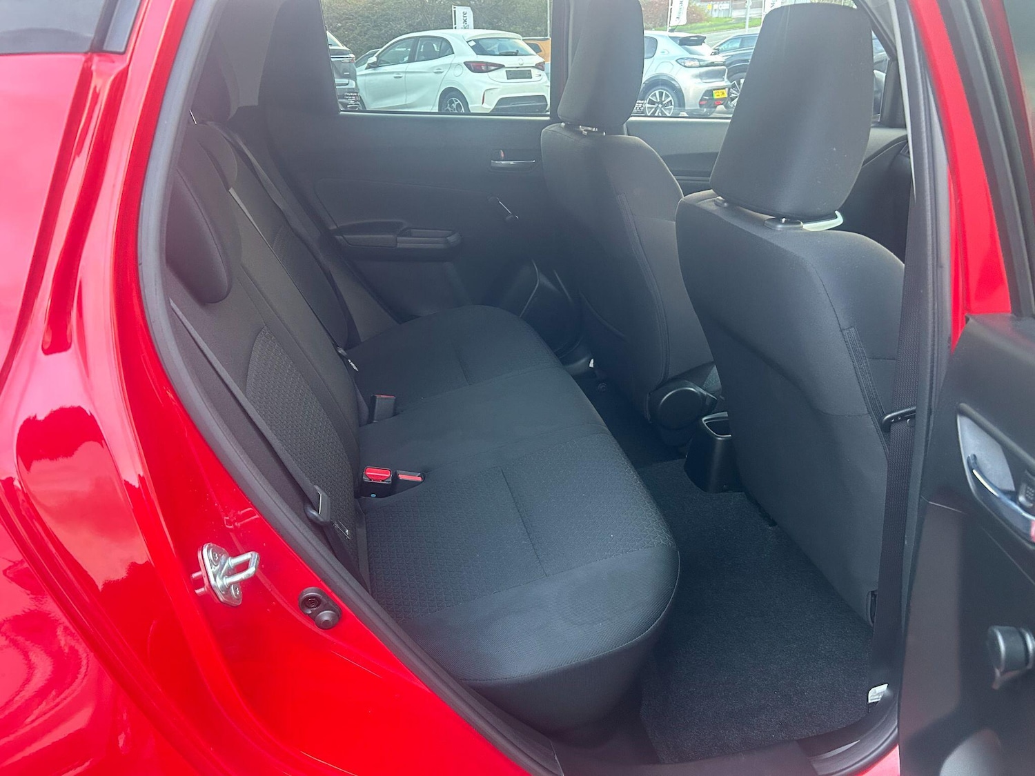 Used Suzuki Swift 2018 for sale - 76620012: Photo 11