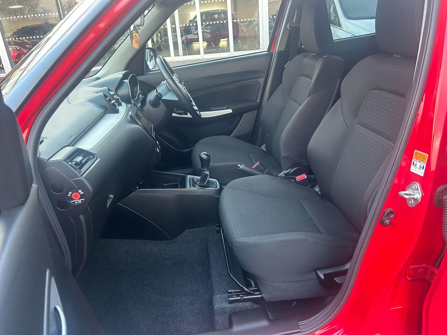 Used Suzuki Swift 2018 for sale - 76620012: Photo 13