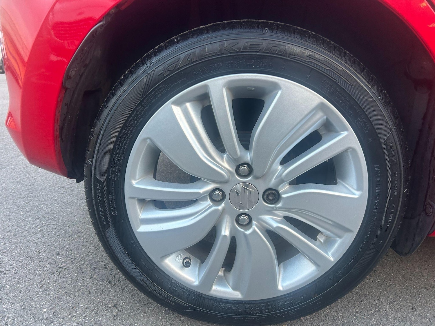 Used Suzuki Swift 2018 for sale - 76620012: Photo 9