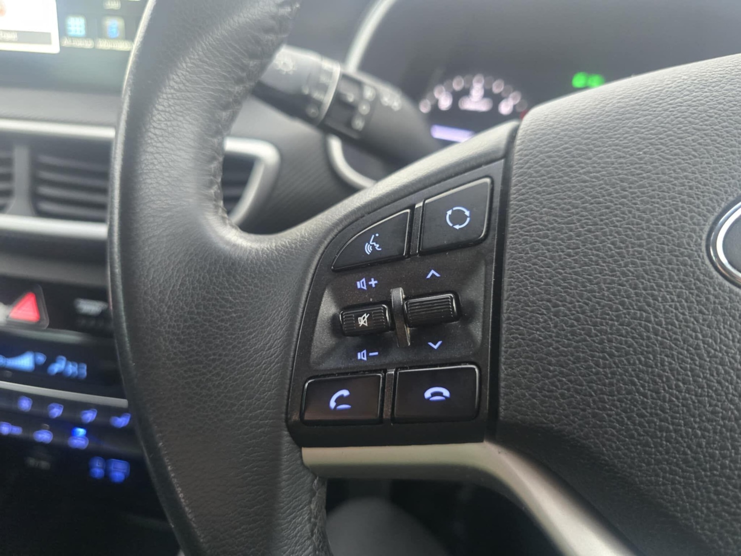 Used Hyundai TUCSON 2021 for sale - 76613102: Photo 18