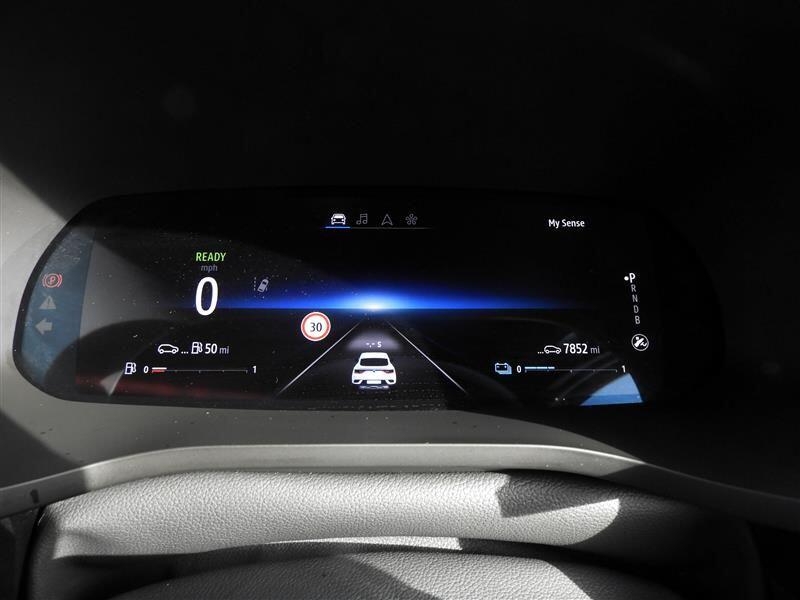 Used Renault Arkana 2023 for sale - 77396275: Photo 15