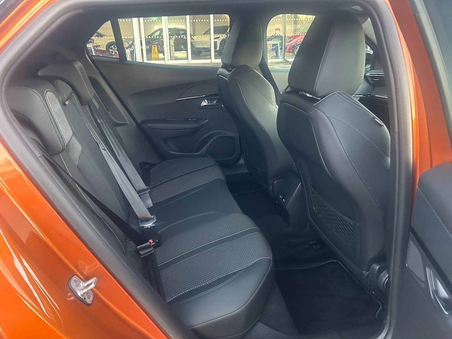 Used Peugeot 2008 2022 for sale - 77029412: Photo 11