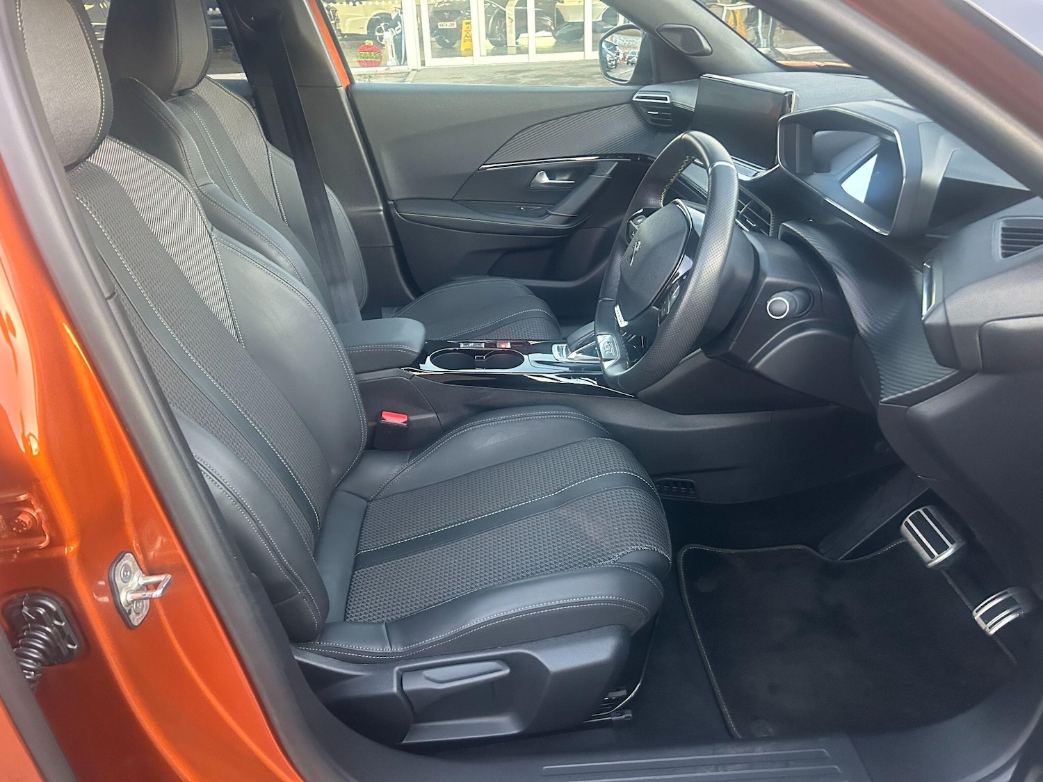 Used Peugeot 2008 2022 for sale - 77029412: Photo 14