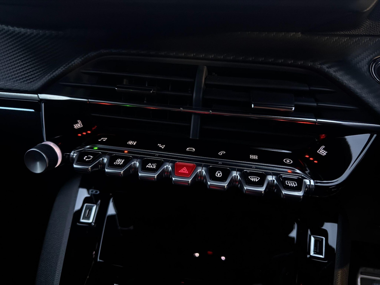 Used Peugeot 208 2021 for sale - 76484896: Photo 15