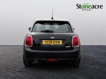 Used MINI Hatch 2019 for sale - 79767000: Photo