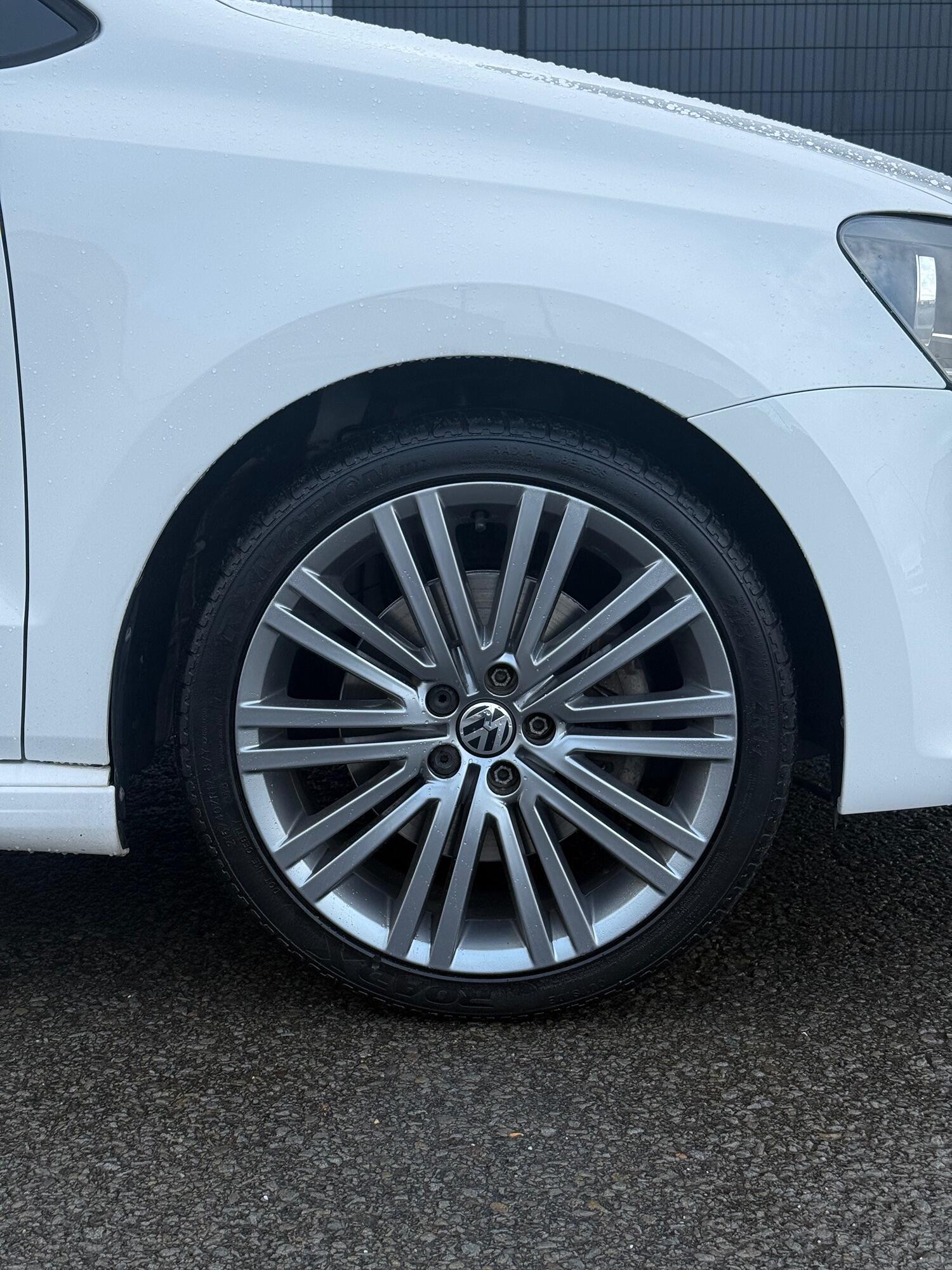 Used Volkswagen Polo 2013 for sale - 76317450: Photo 12