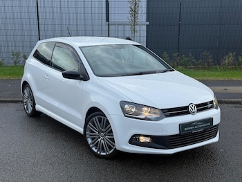 Used Volkswagen Polo 2013 for sale - 76317450: Photo