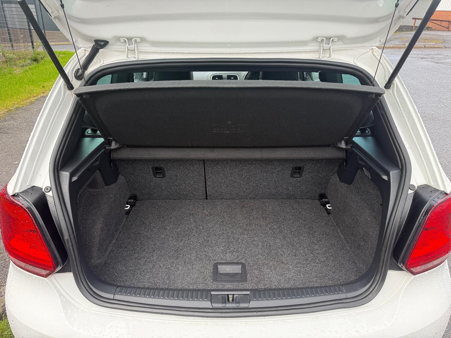 Used Volkswagen Polo 2013 for sale - 76317450: Photo 24