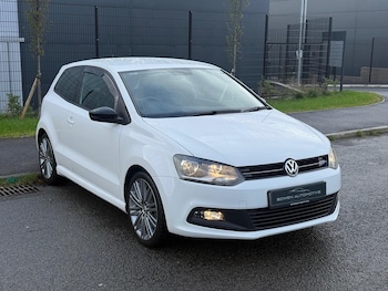 Used Volkswagen Polo 2013 for sale - 76317450: Photo