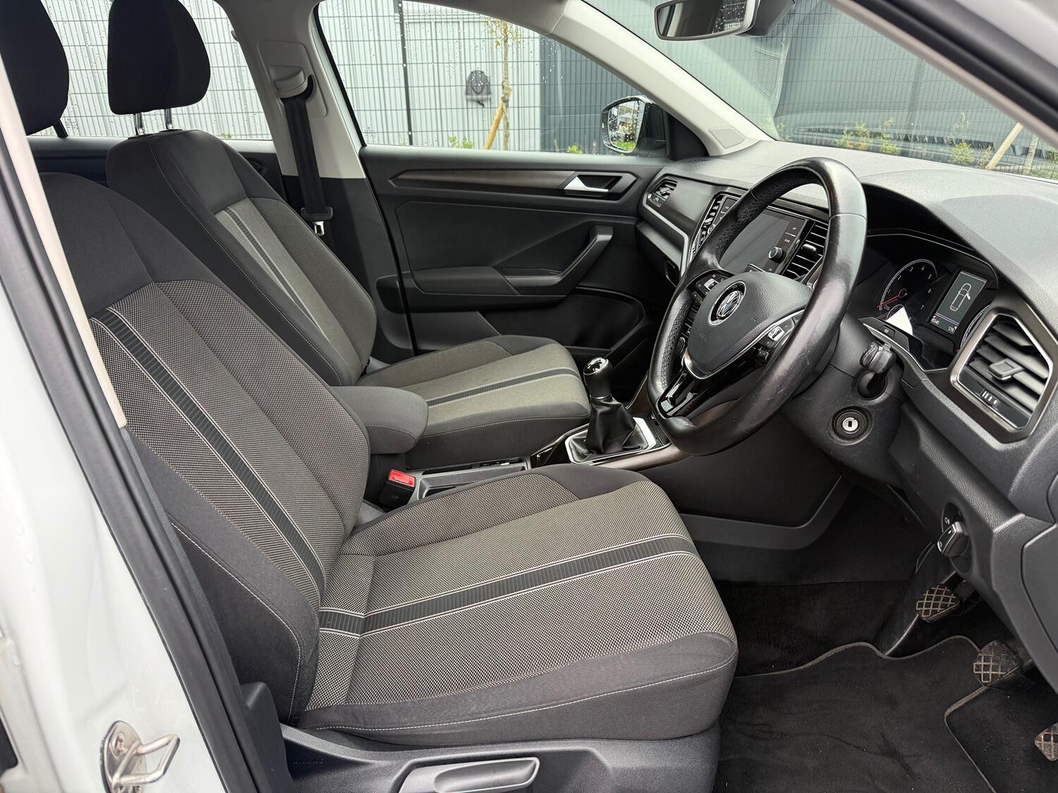 Used Volkswagen T-Roc 2019 for sale - 76387287: Photo 16