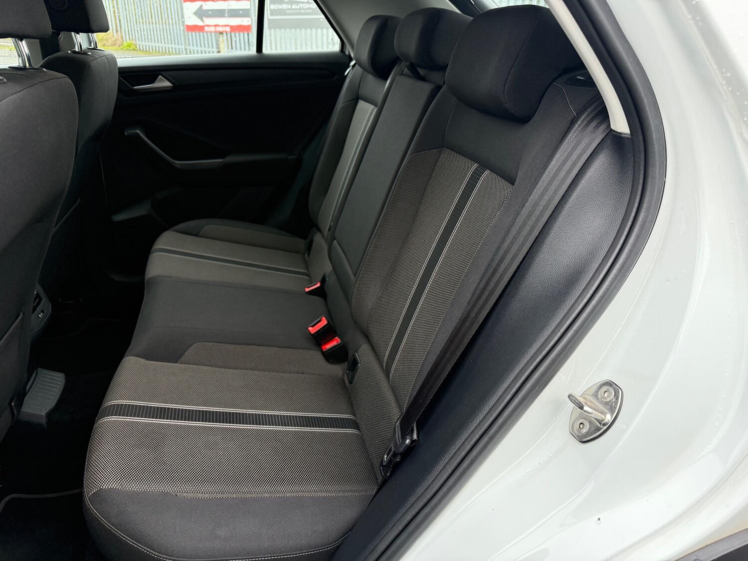 Used Volkswagen T-Roc 2019 for sale - 76387287: Photo 21