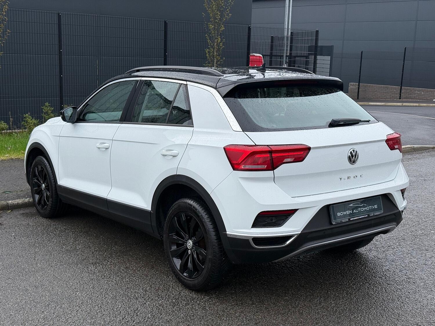 Used Volkswagen T-Roc 2019 for sale - 76387287: Photo 9