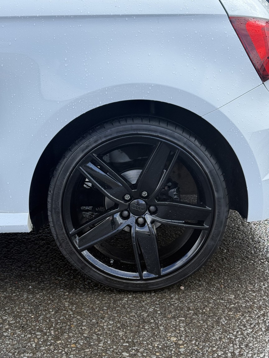 Used Audi A1 2015 for sale - 78045657: Photo 9