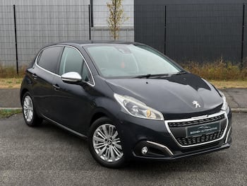 Used Peugeot 208 2018 for sale - 79676237: Photo
