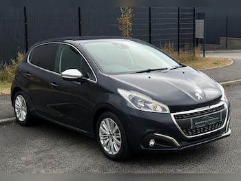 Used Peugeot 208 2018 for sale - 79676237: Photo