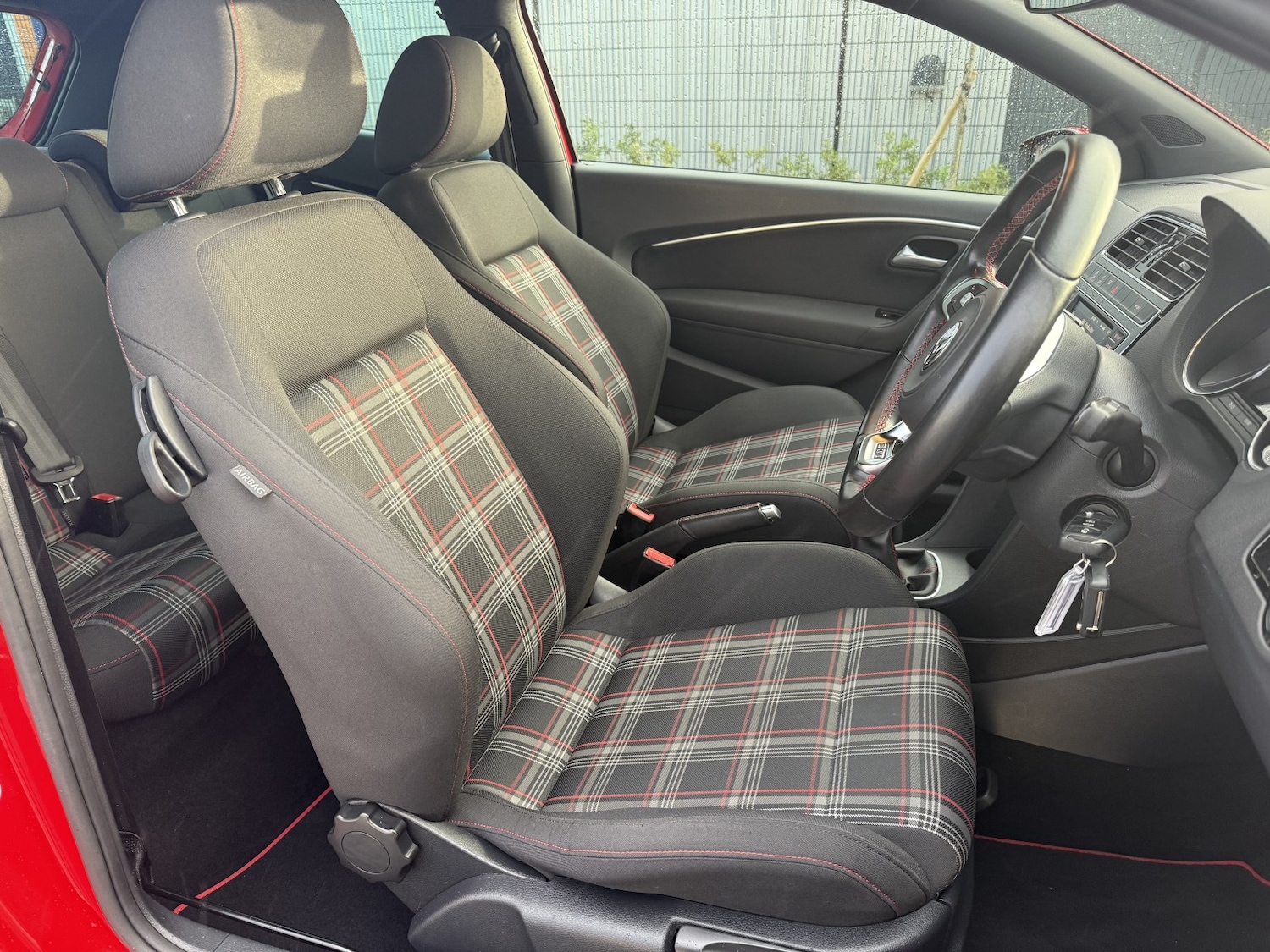 Used Volkswagen Polo 2015 for sale - 76517781: Photo 16