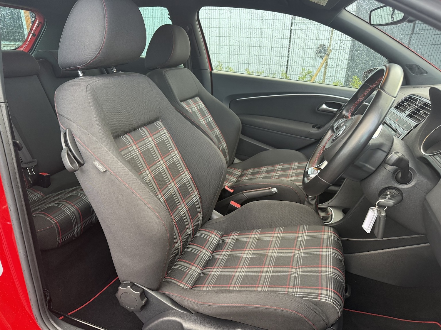 Used Volkswagen Polo 2015 for sale - 76517781: Photo 17