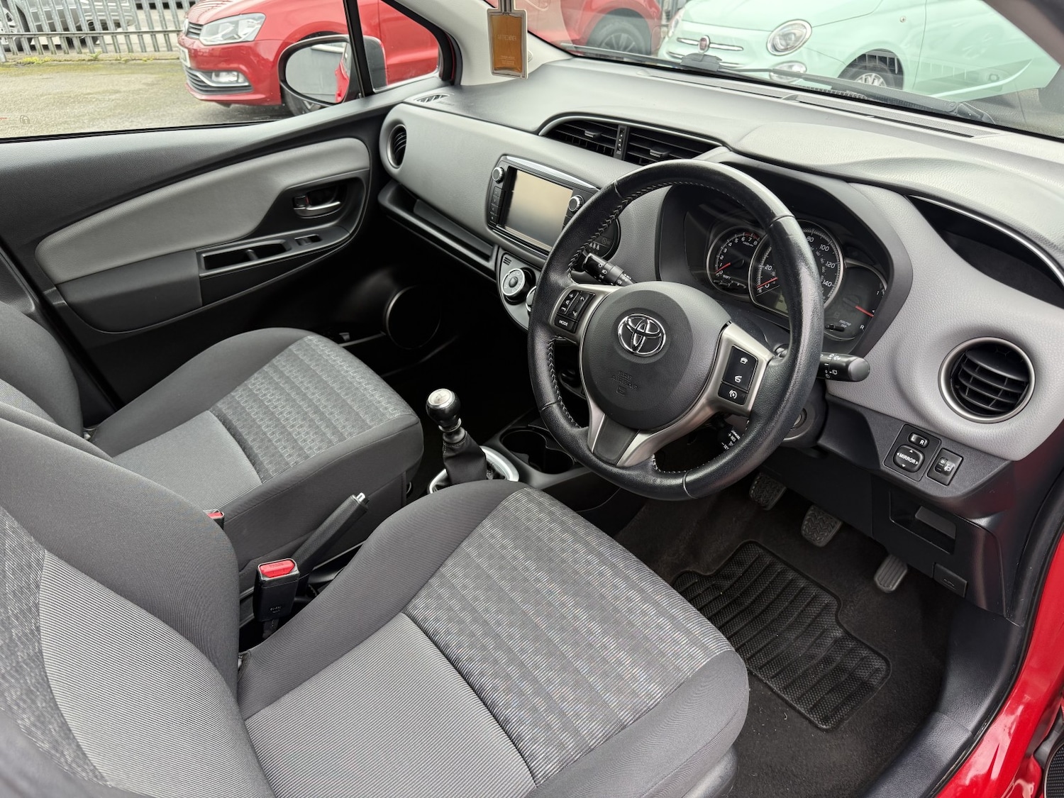 Used Toyota Yaris 2016 for sale - 78168788: Photo 14