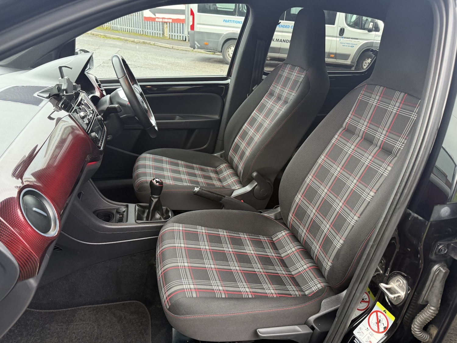 Used Volkswagen up! 2018 for sale - 76863946: Photo 22