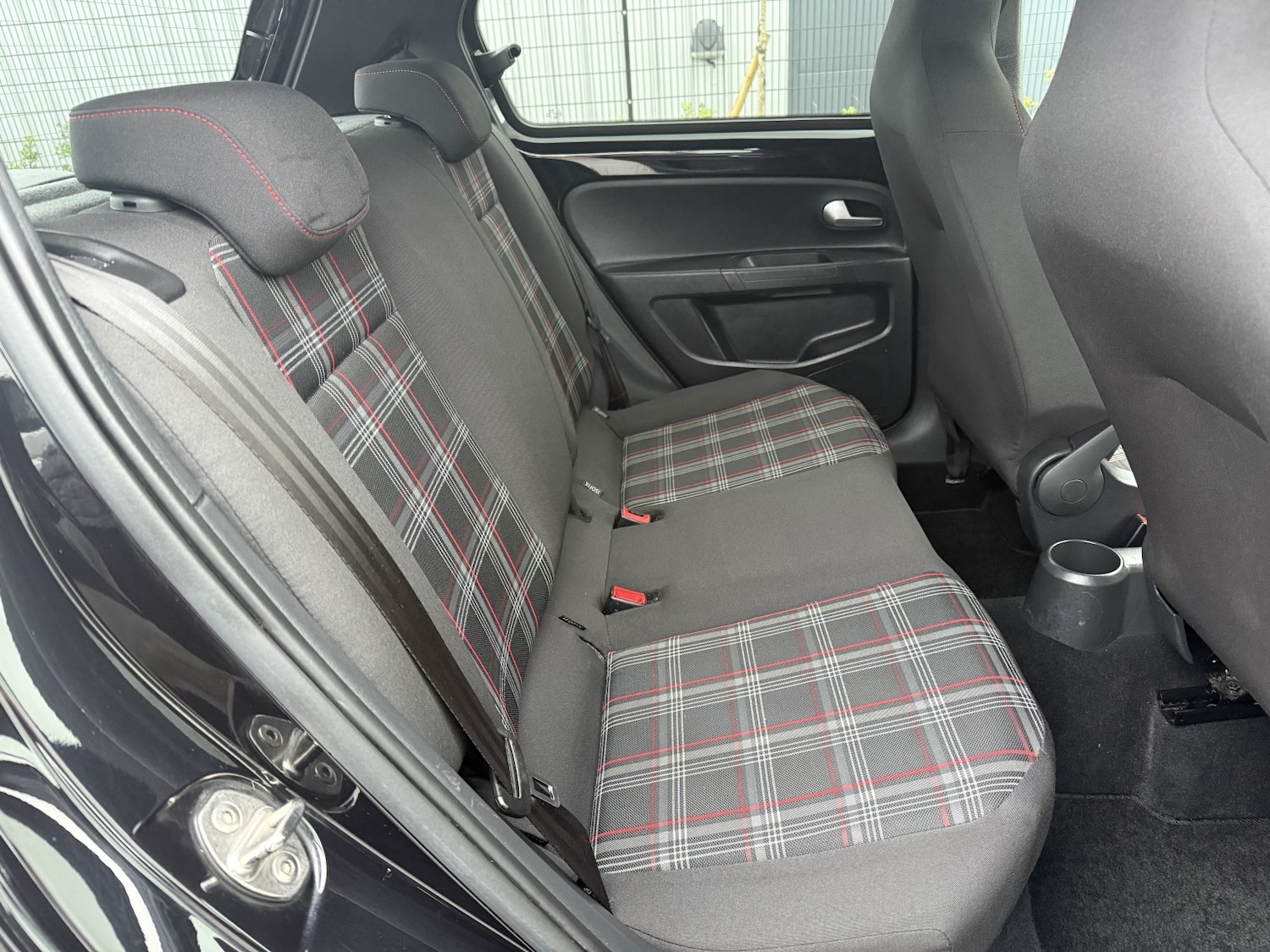 Used Volkswagen up! 2018 for sale - 76863946: Photo 23