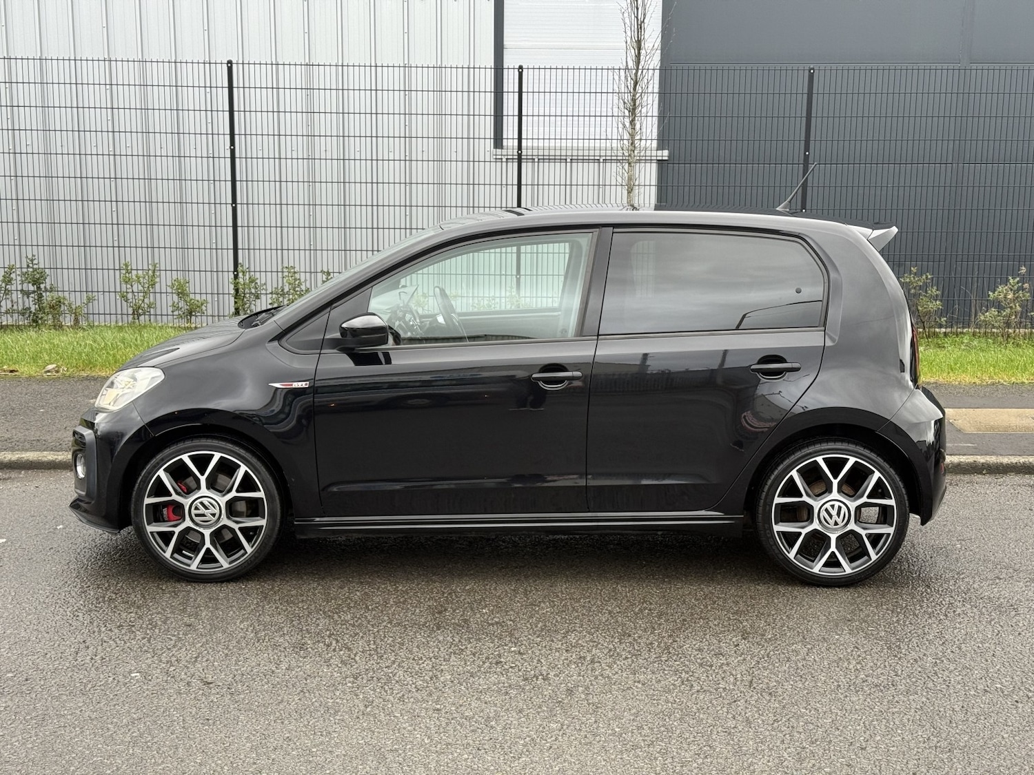 Used Volkswagen up! 2018 for sale - 76863946: Photo 8