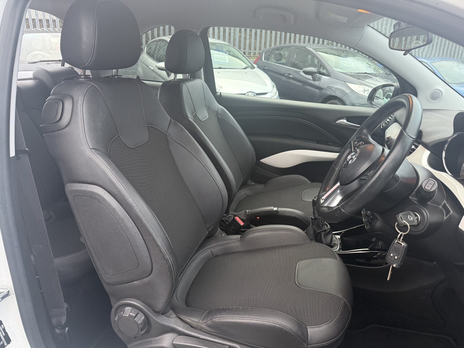 Used Vauxhall ADAM 2017 for sale - 76911045: Photo 17