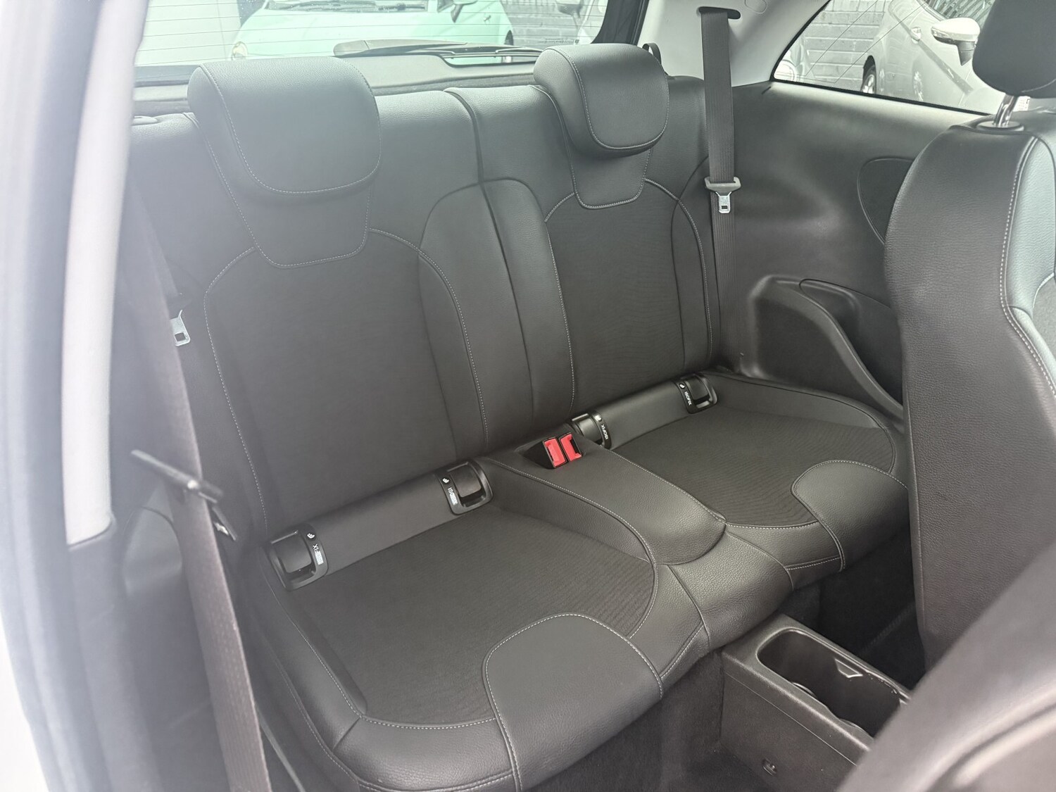 Used Vauxhall ADAM 2017 for sale - 76911045: Photo 18